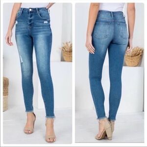 Distressed Jeans Hi-Rise Ankle Skinny